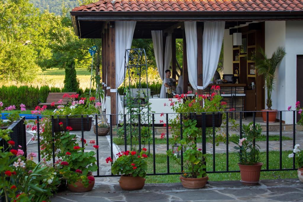 Family Hotel Strannopriemnitza Oreshak  Eksteriør bilde