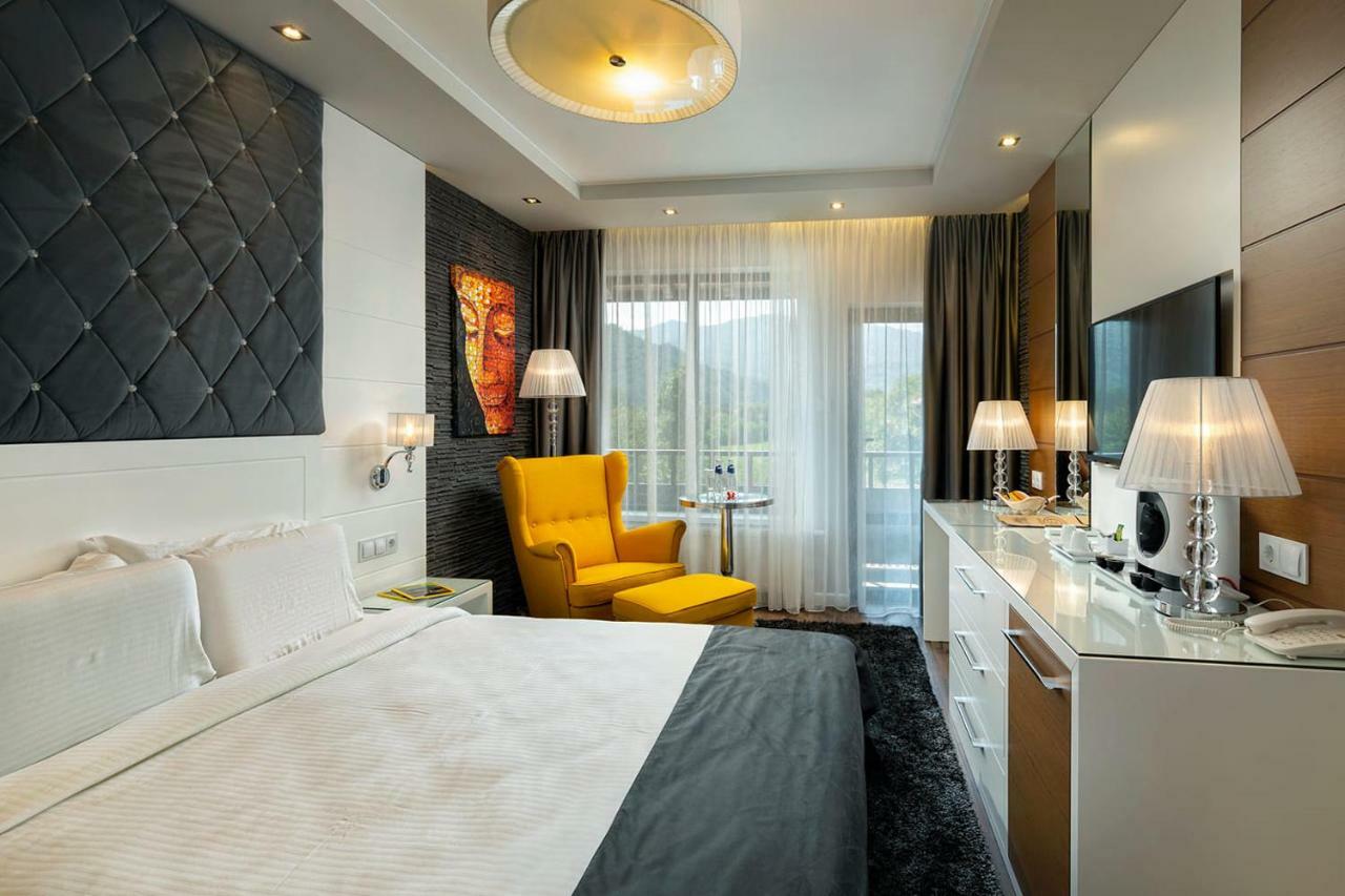 Family Hotel Strannopriemnitza Oreshak  Eksteriør bilde